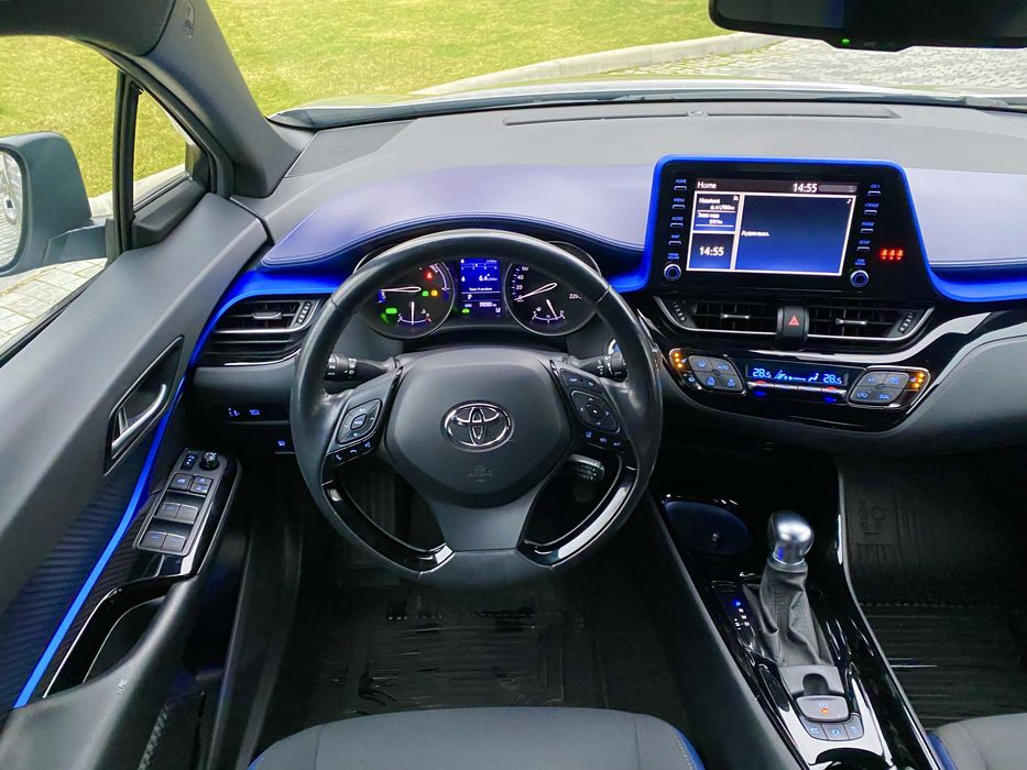 Toyota CHR Gybrid 2020 2.0 avtomat