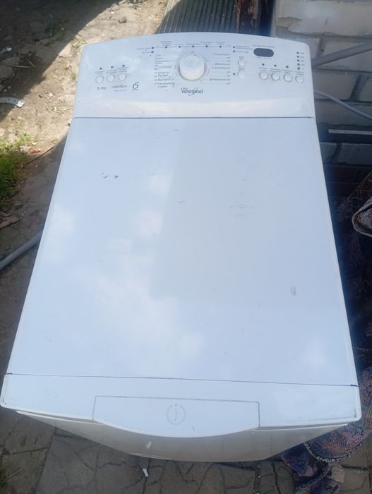 Продам стиральную машину Whirlpool вертикальной загрузкой