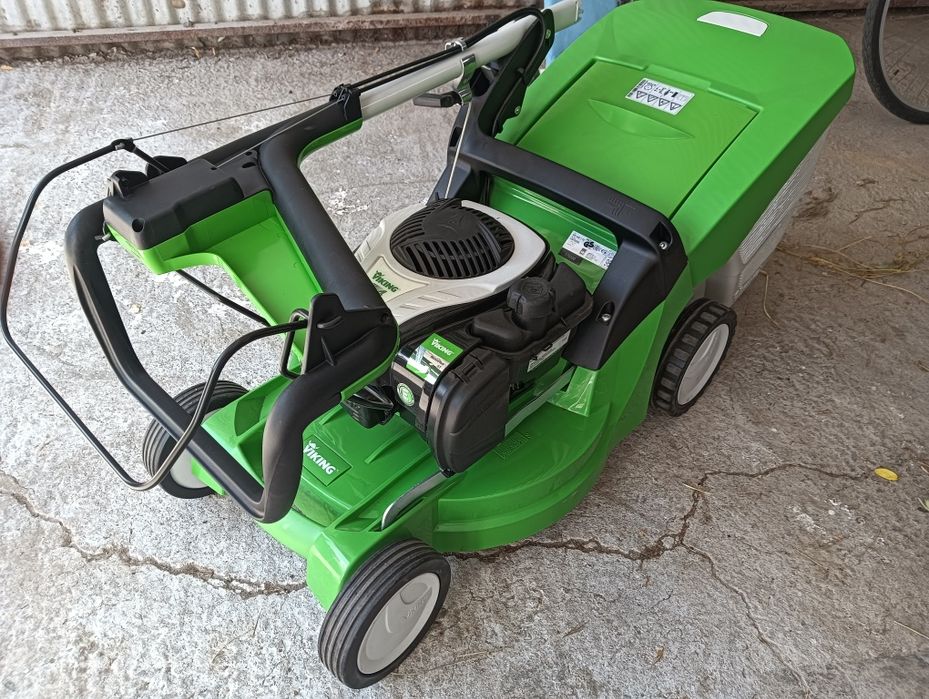 Corta relvas Viking, gasolina NOVO