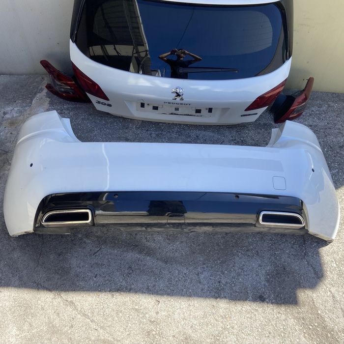 Peugeot 308 GT Line Conjunto Traseiro Completo | Mala + Para-choques + 4 Farolins LED Originais