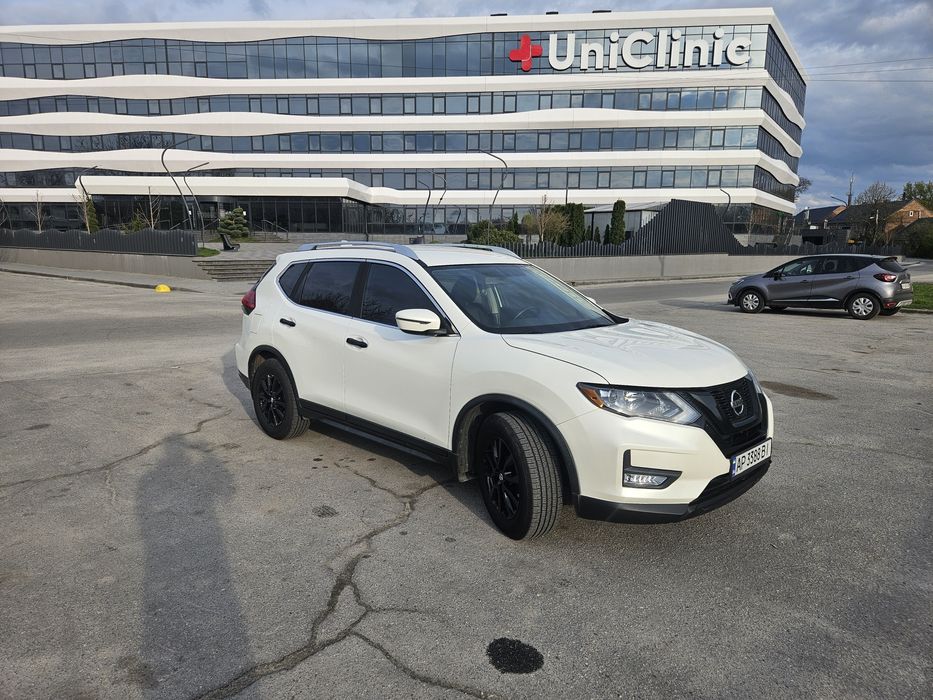 Продам Nissan rogue SV t32