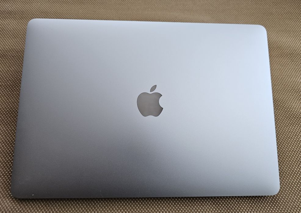 Ноутбук Apple Macbook Pro 13", A1708, i5, ssd 250gb, ram 8gb