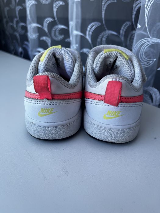 Кросівки Nike 22р