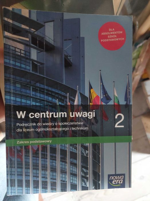 W centrum uwagi 2 podręcznik do WOS