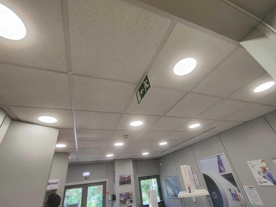 ELETRICISTA RESIDENCIAL E PREDIAL e Serviços Handyman