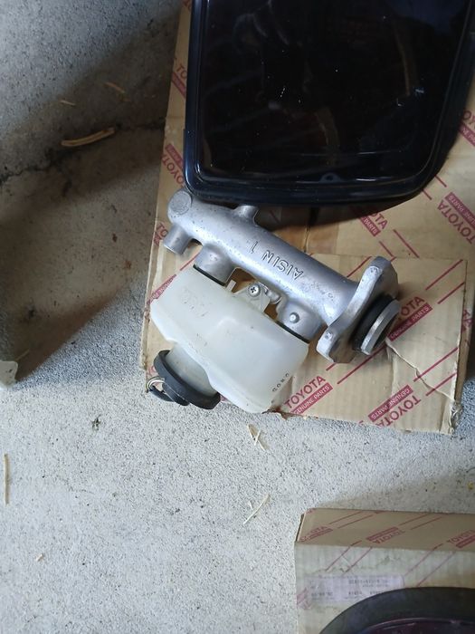 Material Toyota Supra