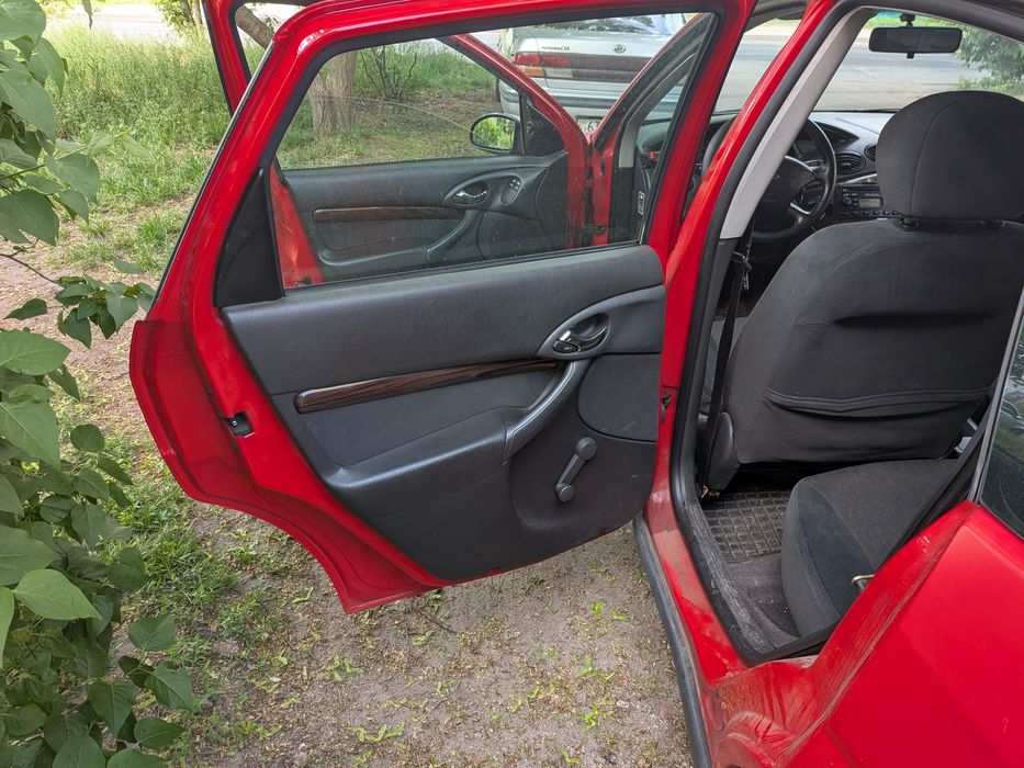 Ford Focus 1 2.0 Chia Можливий обмін