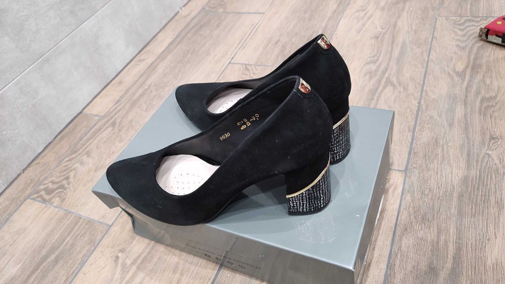 Buty damskie skórzane czarne półbuty 38/39 Kulig 25-25,5 jak nowe