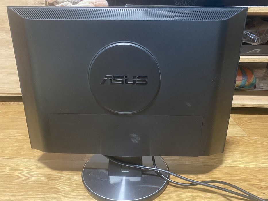 Монітор ASUS MW221U 22” 1680×1050, 2мс, DVI/VGA
