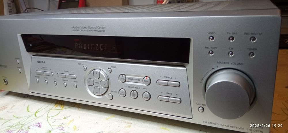 Amplituner kina domowego Sony STR-DE375.