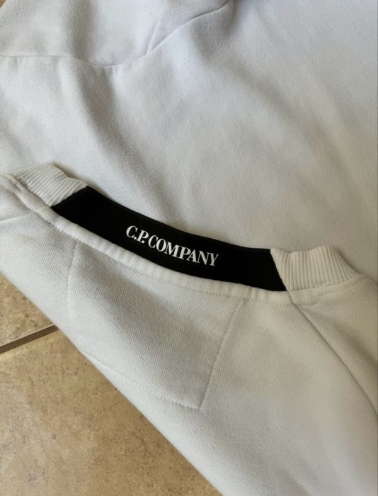 свитшот cp company