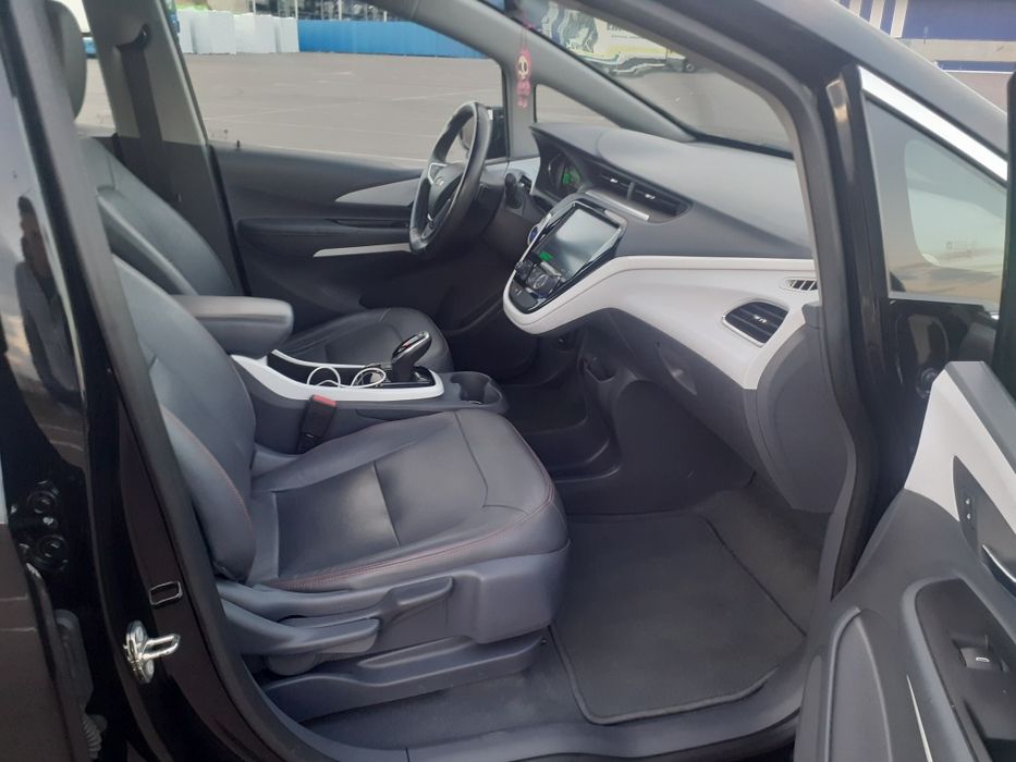 Chevrolet Bolt EV   LTplus  2018p.