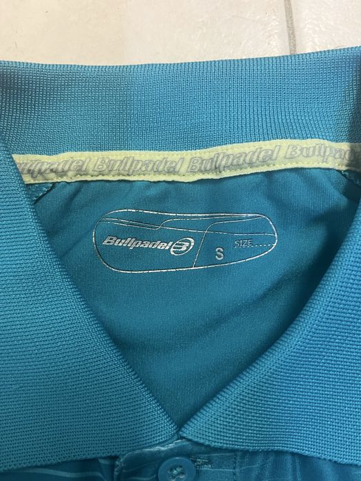 Polo de padel Bullpadel, tamanho S, como novo