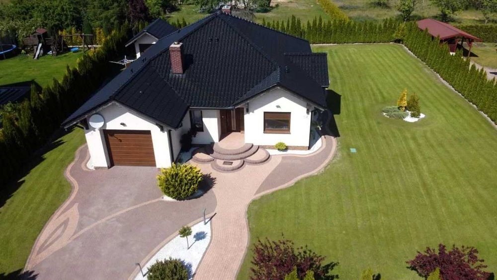 zadbany dom parterowy Strzelce Górne 4 pokoje