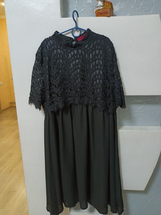 Одяг для дівчинки р 140-146