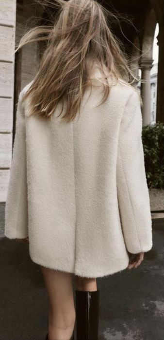Пальто букле Zara XL