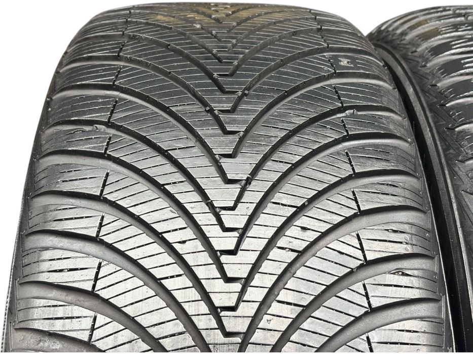 215/50/17 KUMHO Solus 4S HA32 95W XL