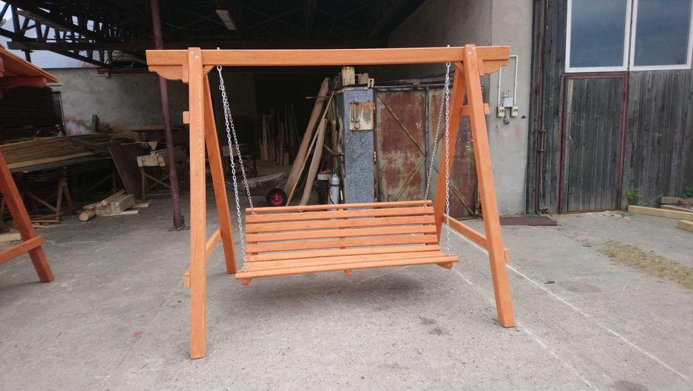Huśtawka ogrodowa drewniana,różne modele