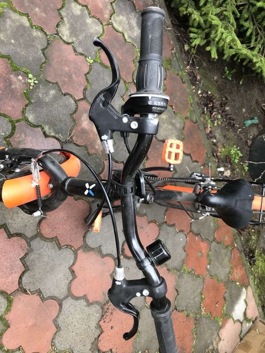 Велосипед дитячий 6/9 років