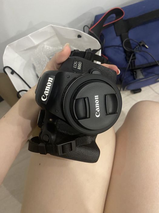Canon eos 800D body
