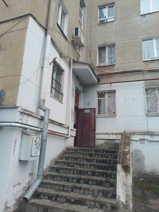 Нежитлове приміщення - м. Суми, вул. Соборна, 19