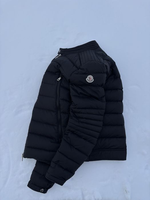 Kurtka moncler navy  M
