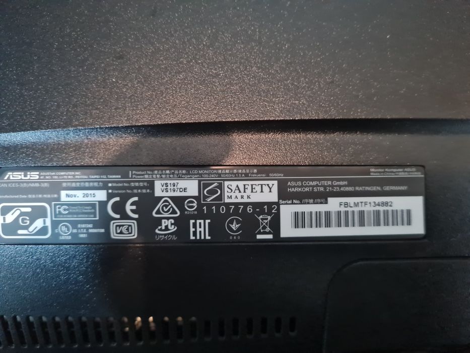 Monitor ASUS VS197DE 18.5" HD — VGA, VESA 75×75