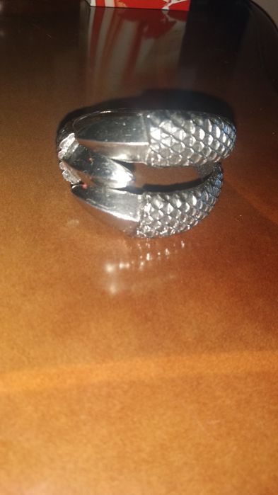 Браслет у вигляді кігтів