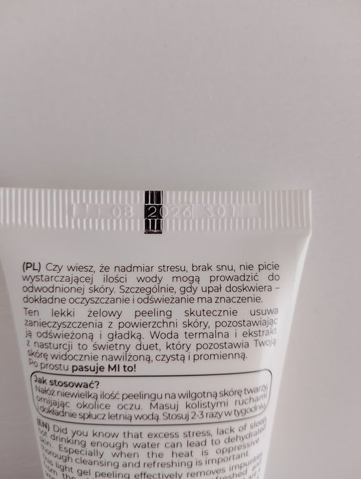 peeling do twarzy Marion Aquapure 

Zawiera alpejską wodę termalną.