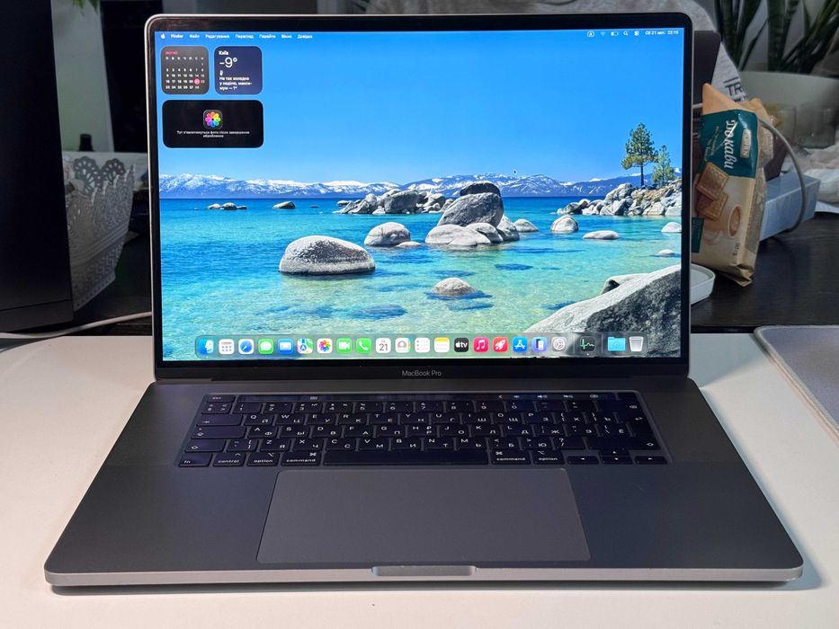 MacBook Pro 16 2019 (2021) • i7 • 16/512GB • АКБ 81% • Гарний стан