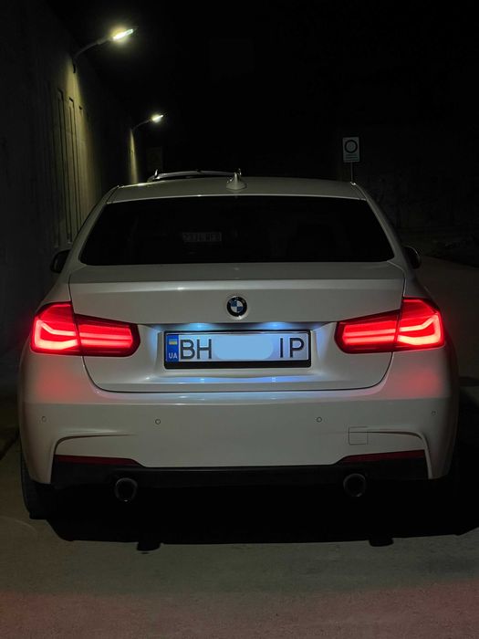 Задні фари стопи BMW F30/F80 (червоні/чорні) / Задние фонари стопы