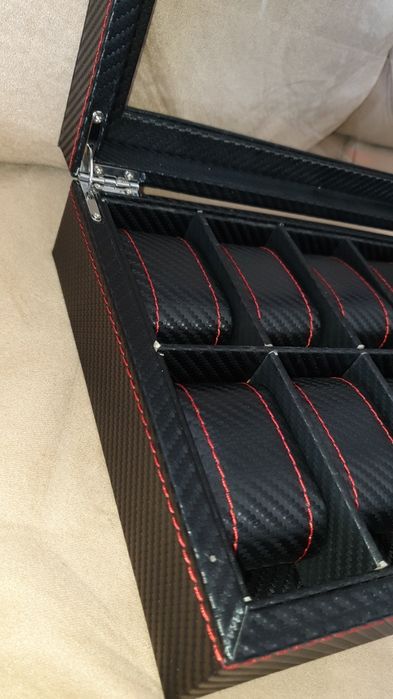 Caixa de 10 relógios nova a imitar carbono