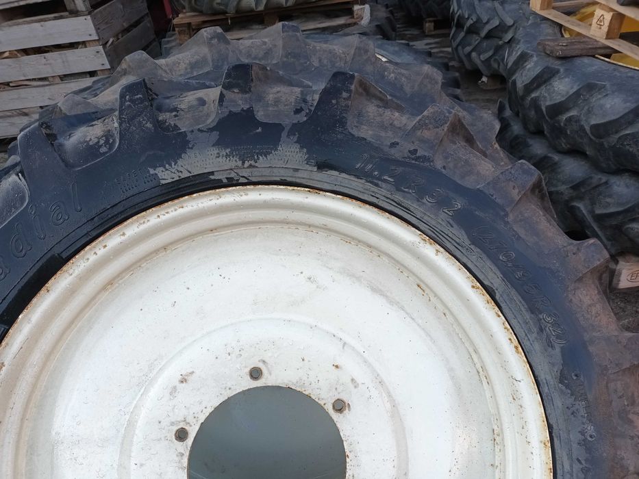 koła wąskie do RENAULT ( komplet) john deere