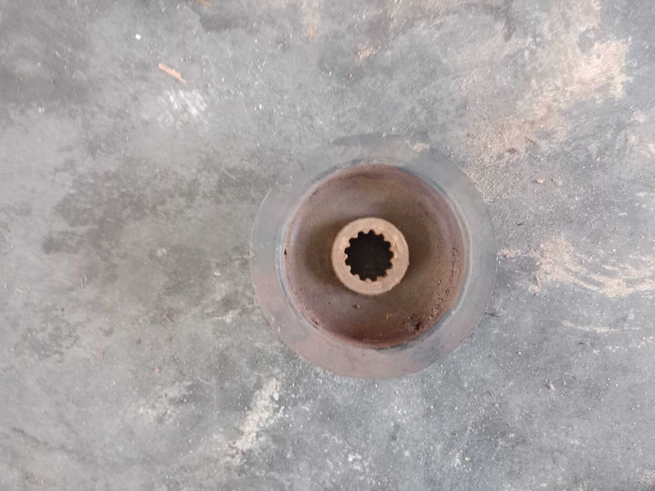 suzuki ls 650 ls650 savage zębatka napędowa przednia mała pasa