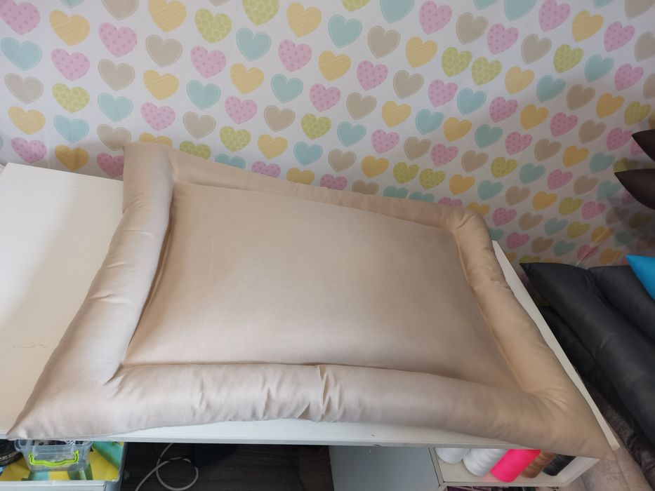 Лежанка для собак 95*73см