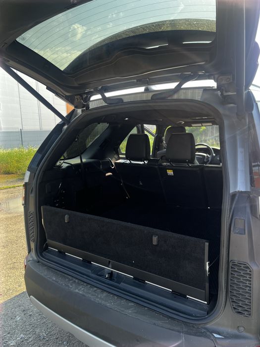 Land Rover Discovery 2018
