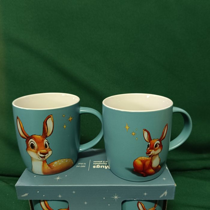 Dwa porcelanowe kubki sarenki