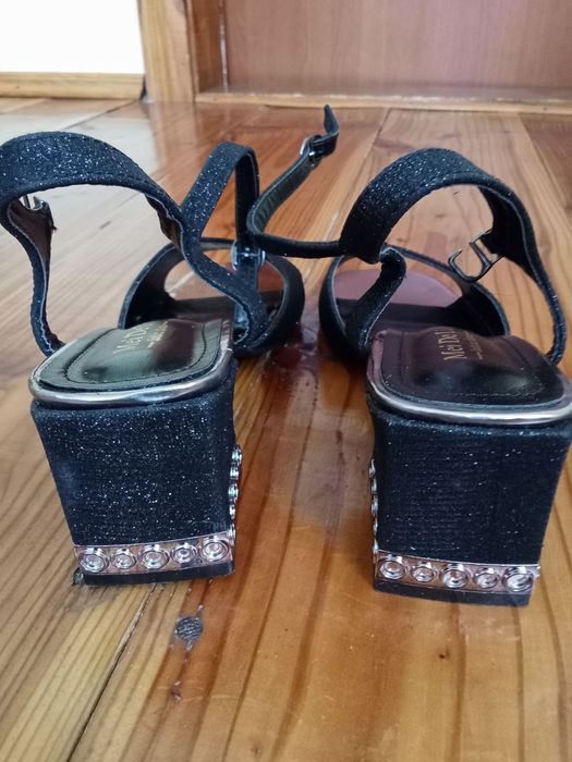 Босоніжки жіночі, сандалі нові висота каблучка 6.5см