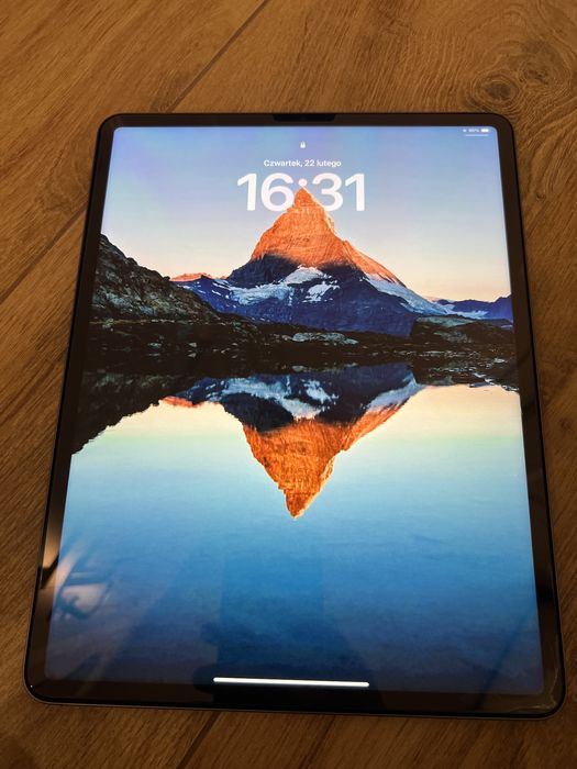 Ipad pro 12.9 128gb 5th gen