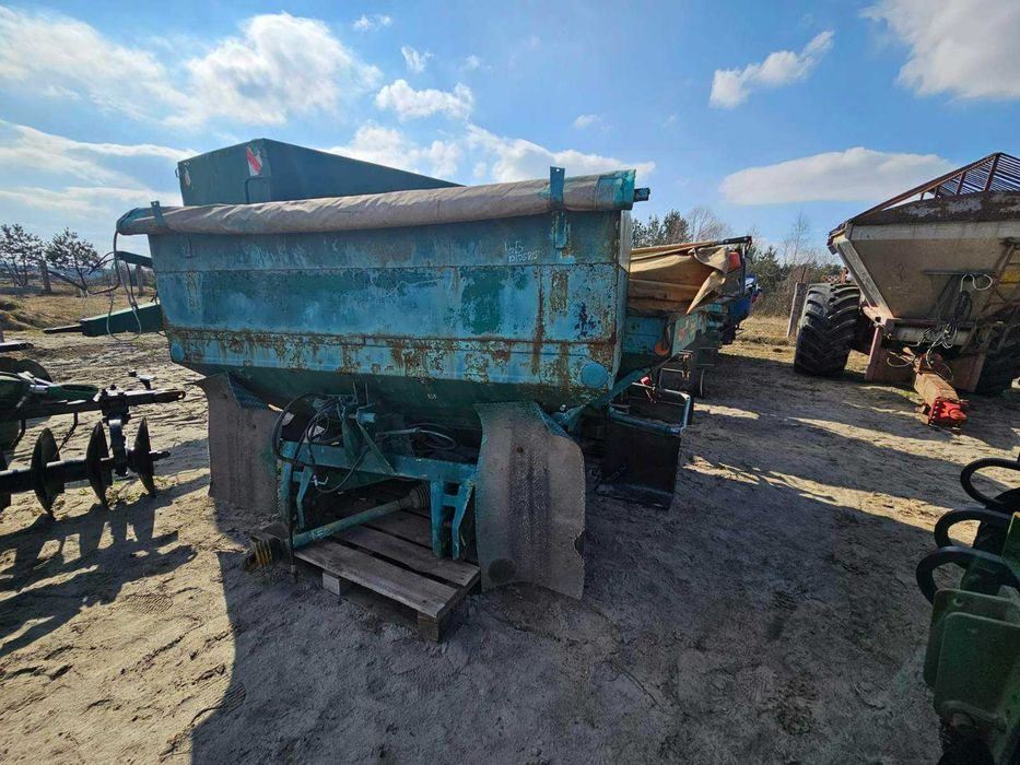 Розкидач добрив Amazone ZAM-1200