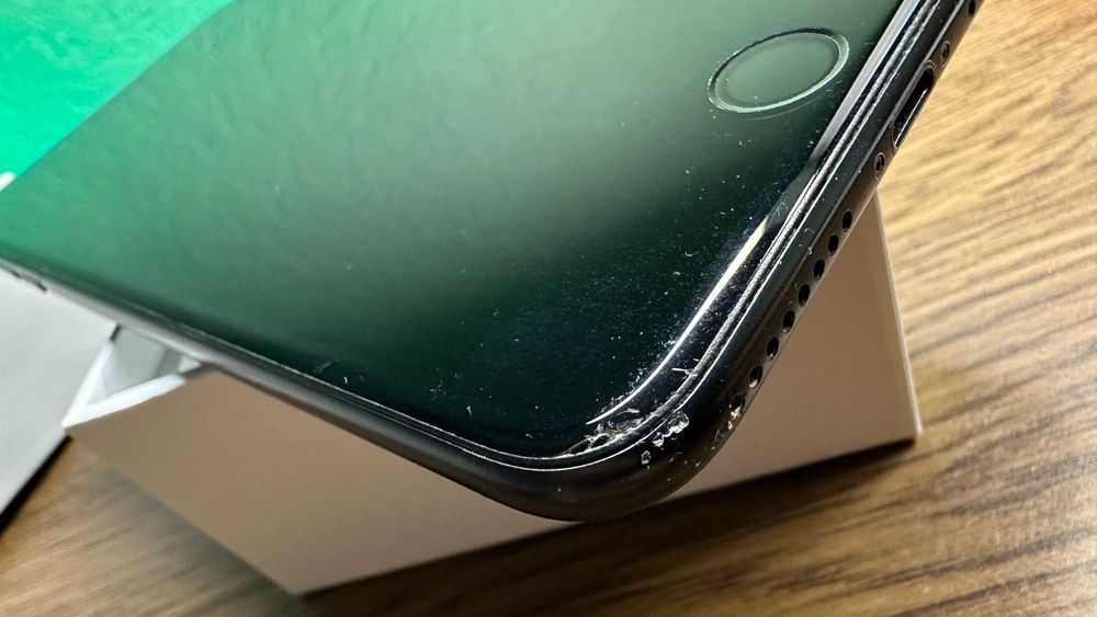 Оригінальний IPhone 7 Plus 128GB Neverlock Space Gray