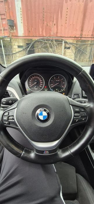 Vendo BMW 120d pack M