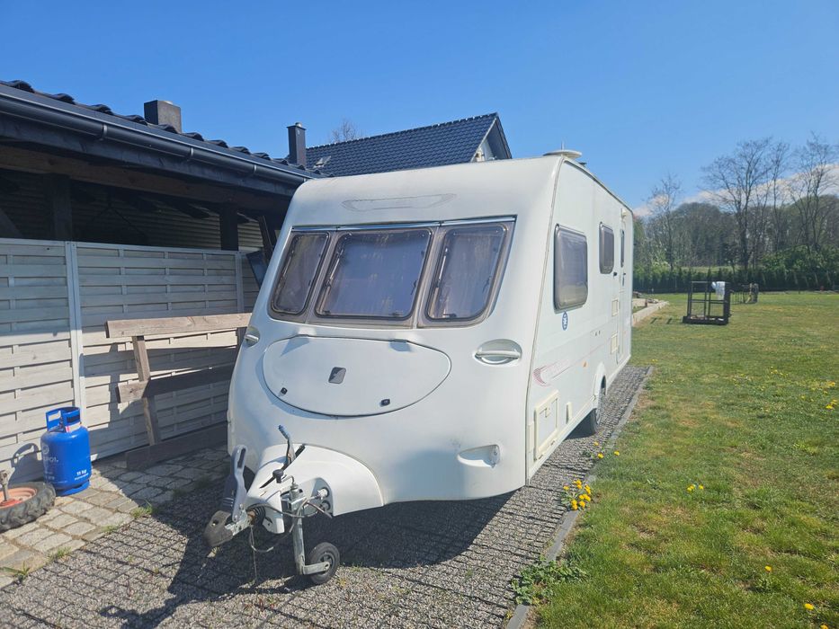 Przyczepa kempingowa