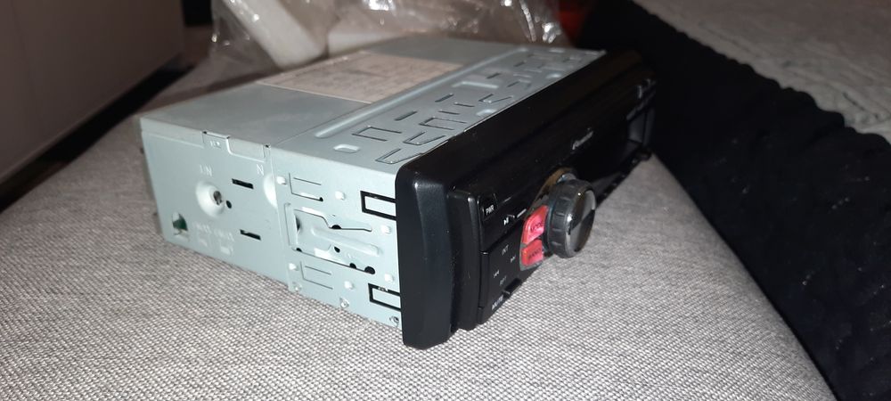 Автомагнітола нова Pioneer JD-1081.