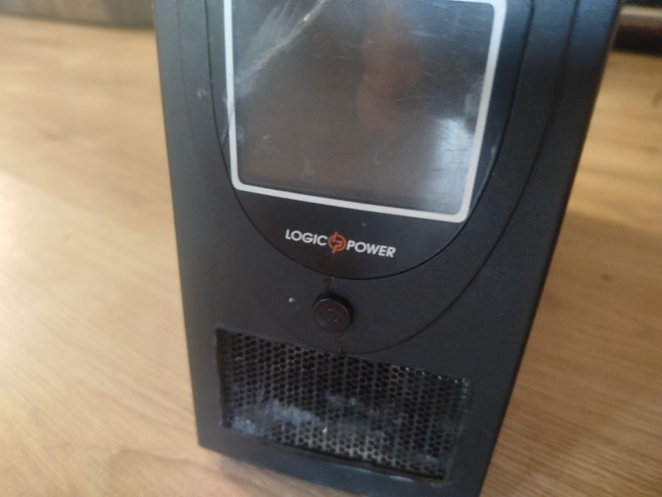 Пристрій безперебійного живлення logic power k650va