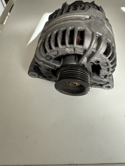 Alternador Opel Corsa D de 2014
