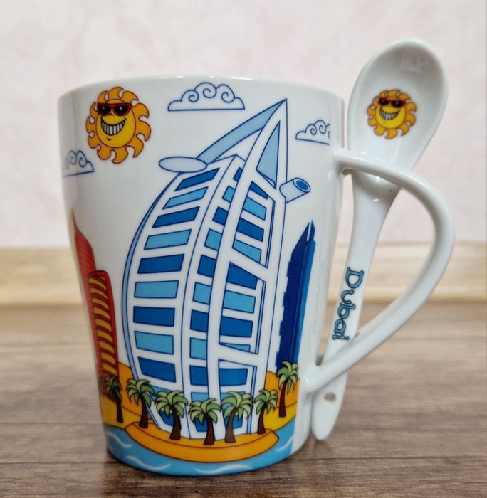 Kubek Dubaj porcelana jakość Przywieziony z Dubaju 300ml