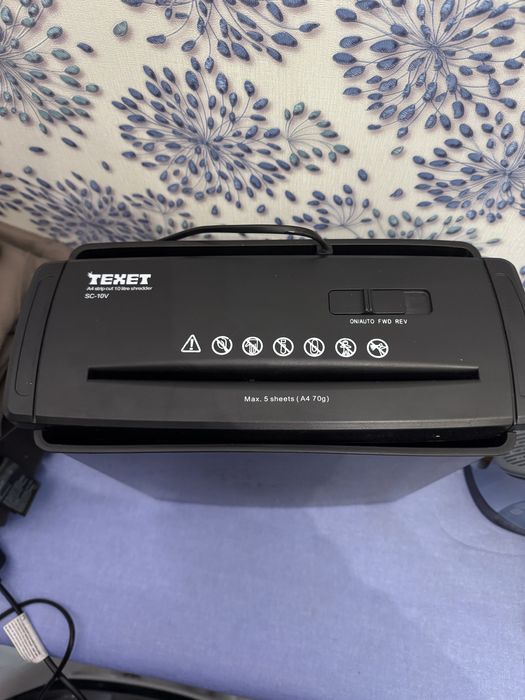 Шредер Texet A4 Strip Cut