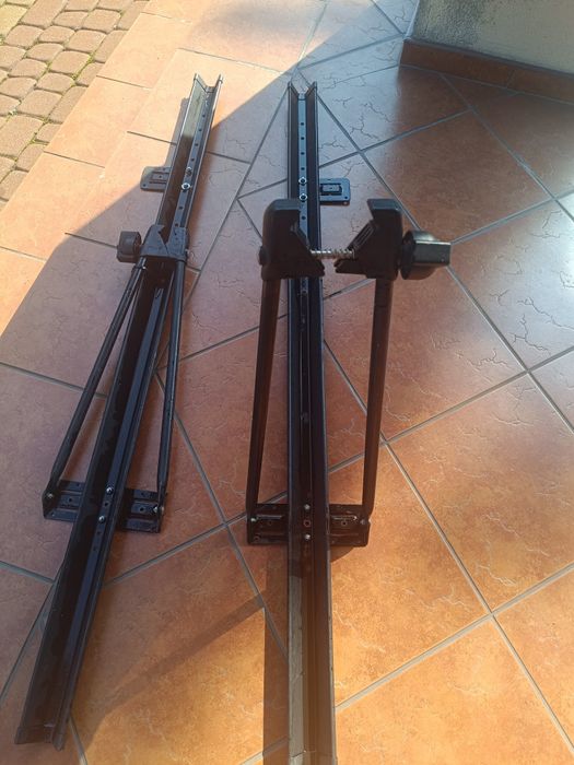 Bagażnik rowerowy na dach relingi do samochodu