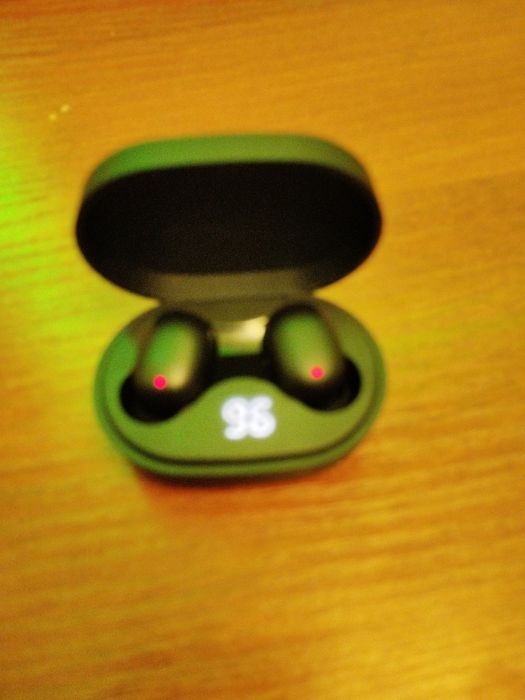 Знайшов навушники бездротові Вінниця